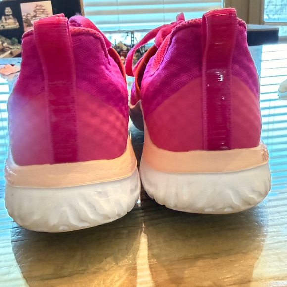 Hot pink and Orange Nike Renew women’s tennis shoes - Picture 5 of 7